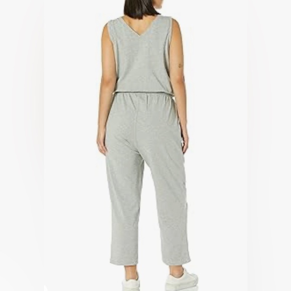 Calvin Klein V-Neck Designer Logo Sleeveless Jumpsuit Romper Gray Womens Size XL - Picture 2 of 9